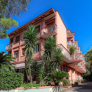 3* Hotell Esperia
